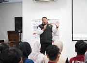 Sosialisasi Bahaya Pinjol dan Scam Digital Sasar Mahasiswa