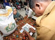 Bulog Kalteng Salurkan Bantuan Beras untuk 93 Ribu Warga