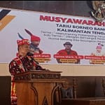 Karya Nyata Melestarikan Budaya Kalimantan, Melalui ICDN Willy Yoseph Terbitkan 5 Kamus Bahasa Dayak WhatsApp Image 2024-09-19 at 12.38.39