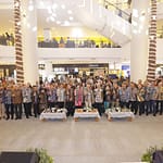 Jadi Agen Literasi di Tengah Masyarakat, OJK Ajarkan "Gen Z" Bijak Manfaatkan Produk Keuangan WhatsApp Image 2024-10-07 at 20.11.34 (1)