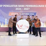 Mewujudkan BPD Resilient Kontributif dan Kompetitif, OJK Luncurkan Roadmap Penguatan BPD 2024-2027 WhatsApp Image 2024-10-15 at 15.57.08