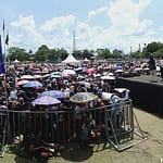 Ribuan Simpatisan Willy Habib Sejak Pagi Padati Stadion Sampuraga Pangkalan Bun WhatsApp Image 2024-11-13 at 15.40.02