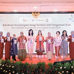 Buku Saku Keuangan Diluncurkan, Dorong Literasi Finansial Perempuan Indonesia WhatsApp Image 2025-01-15 at 14.18.32