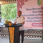 DWP Palangka Raya Bagikan 1.000 Bibit Cabai, Wali Kota Dorong Kemandirian Pangan IMG_6514-660×330