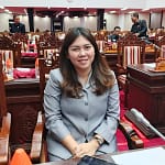 Yeni Maria Soroti Pentingnya Transparansi dan Pelayanan Publik di Tingkat Desa Yeni Maria Marselina Kahta5