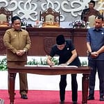 RPJMD Kalteng Disetujui untuk Pembahasan Lanjut, Wagub Tegaskan Komitmen Pemerataan dan Inovasi Daerah Screenshot_20250618_135919_Gallery