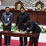 DPRD dan Pemprov Kalteng Sahkan RPJMD 2025–2029: Dorong Kalteng Maju dan Bermartabat Screenshot_20250728_112714_Facebook