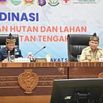 Rakor Penanggulangan Karhutla: Kalteng Siapkan 747 Personel di 54 Kecamatan Risiko Tinggi Screenshot_20250808_112152_Facebook