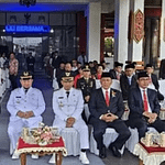 Pemkab Katingan Anugerahkan Penghargaan Desa Berprestasi HUT RI image (1)