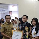Achmad Zaini Tekankan Peran Duta Trantibum Bagi Generasi Muda WhatsApp-Image-2025-09-01-at-7.23.03-PM-660×330