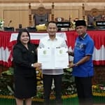 Raperda Penanganan Kemiskinan dan Kota Sehat Dibahas DPRD Palangka Raya WhatsApp-Image-2025-09-19-at-8.34.26-AM-1