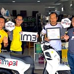 Program Kejutan Simpel IM3 Wujud Apresiasi Nyata Indosat Ooredoo Hutchison kepada Dua Mitra Outlet di Kalimantan WhatsApp Image 2025-09-22 at 13.47.22