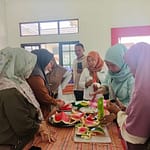 Inovasi LPPM UPR Ubah Kulit Semangka Jadi Produk Bernilai WhatsApp-Image-2025-09-29-at-9.19.52-AM-768×576