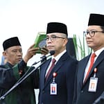 OJK Kukuhkan Pimpinan Baru untuk Perkuat Tata Kelola WhatsApp Image 2025-10-01 at 13.16.52 (1)