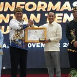 Palangka Raya Raih Predikat Informatif Tertinggi Pada Anugerah Kalteng 2025 7f9a29da-0599-4913-9dcc-936623f1385b-768×512