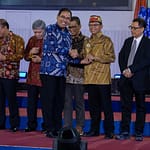 Rektor UPR Raih Penghargaan Nasional Alumni IPB 2025 WhatsApp Image 2025-12-19 at 10.30.12