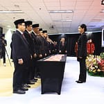 Perkuat Integritas Layanan, Enam Pejabat OJK Resmi Dilantik IMG-20260303-WA0042