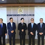 DPR RI Tetapkan Lima Nama Dewan Komisioner, Friderica Widyasari Dewi Pimpin OJK Periode Baru IMG-20260312-WA0139