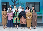 Ketua DWP Pusat Tinjau Dua TK Binaan UPR