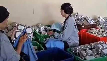 Distribusi Makanan Bergizi Gratis Terkendala Fasilitas Dapur Umum MBG di Daerah