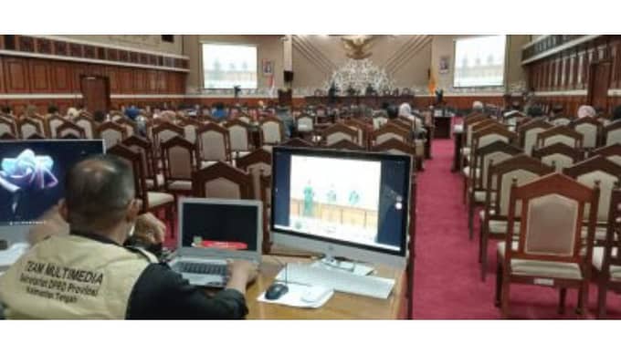 Tujuh Fraksi Setujui Dua Raperda Dibahas Lebih Lanjut
