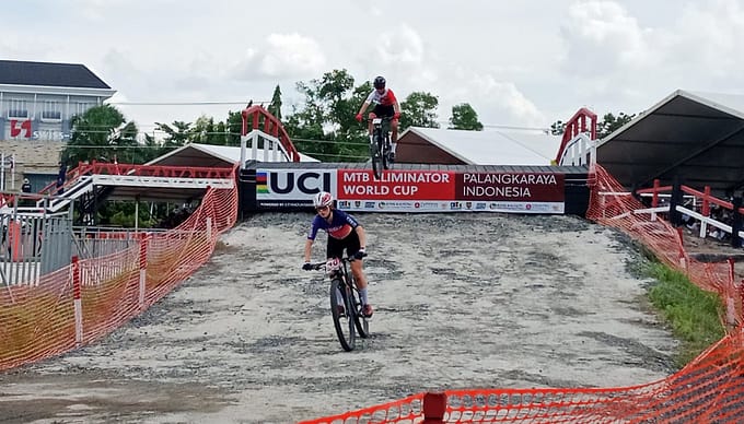 UCI MTB Eliminator di Kalteng Berjalan Sukses
