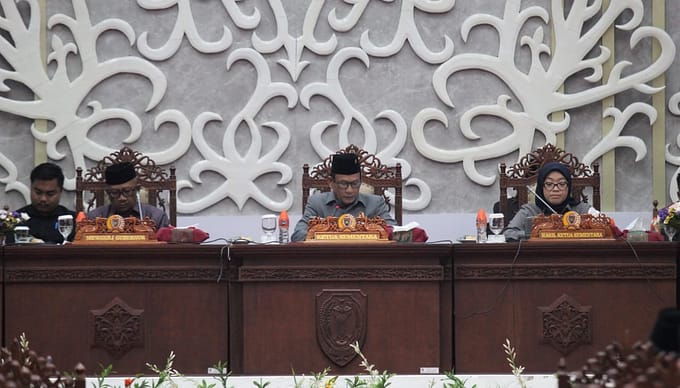 7 Fraksi Pendukung DPRD Kalteng Resmi Ditetapkan
