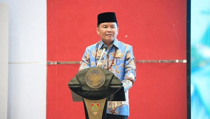 Gubernur Agustiar Sabran Beri Pesan Religius kepada Jamaah Calon Haji Kalteng