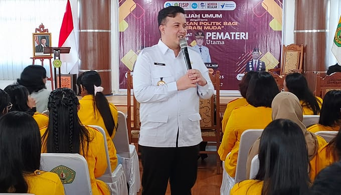 Bupati Lamandau Dorong Mahasiswa FISIP UPR Berani Berpolitik